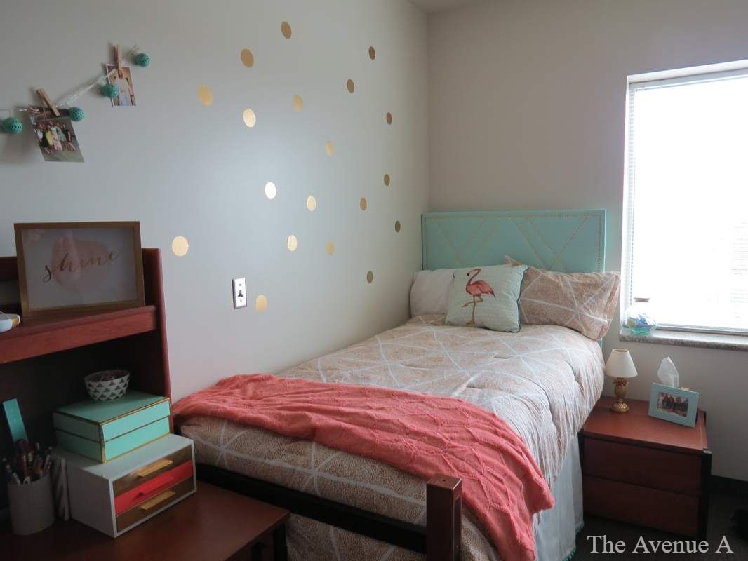 DIY College Dorm Room Tour. Pastel colors mint and coral with gold accents 